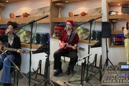 Issue 4 – LIVE REVIEWS